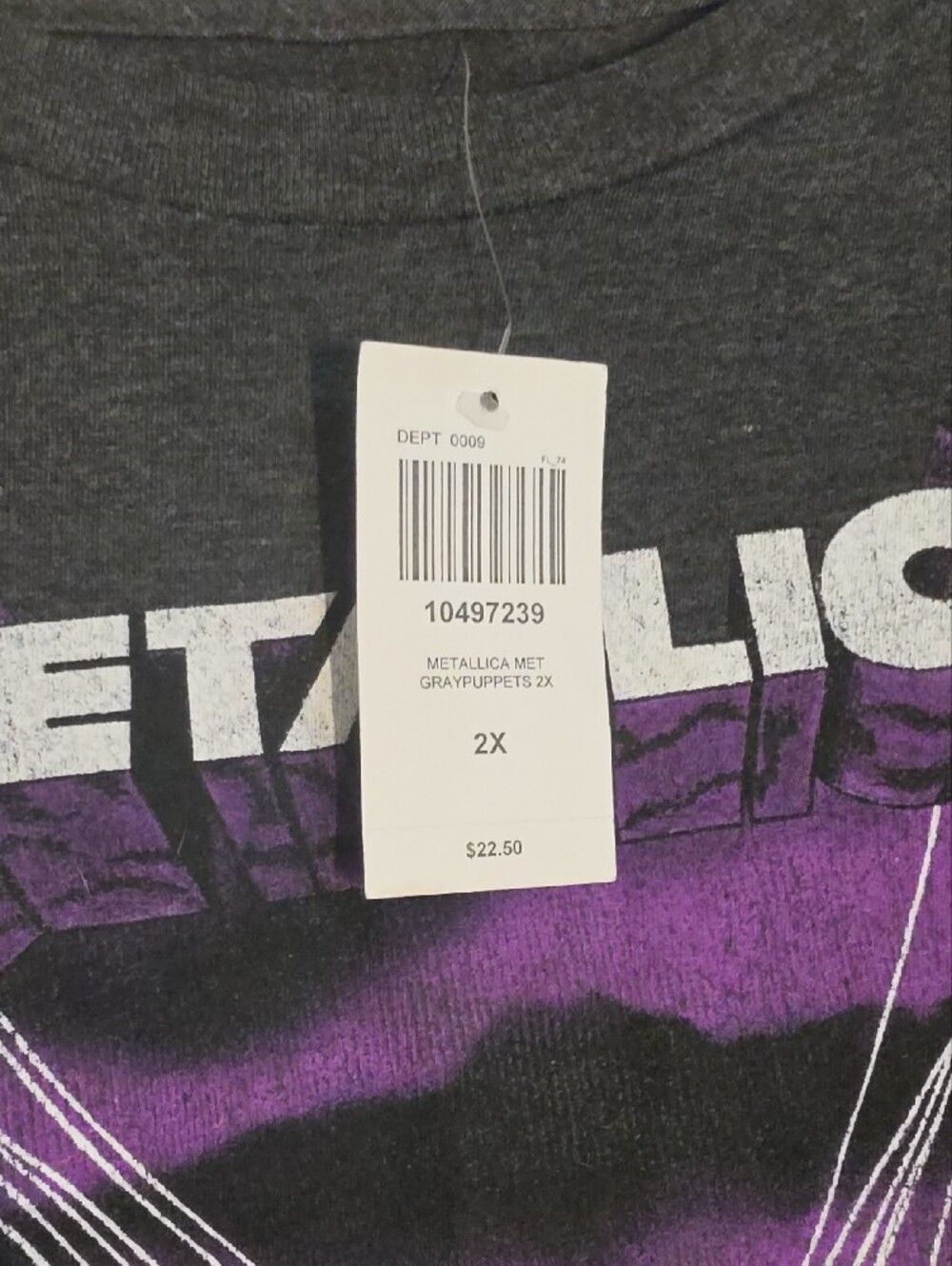 NWT Men's Graphic Metallica Tee in Grey And Purple - Picture 2 of 4